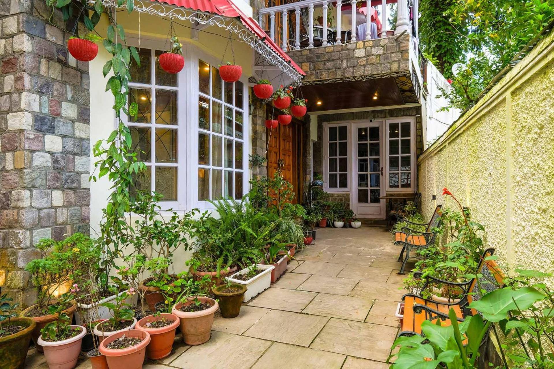 Stayvista At Westwood Villa With Music System In Nainital Exterior photo